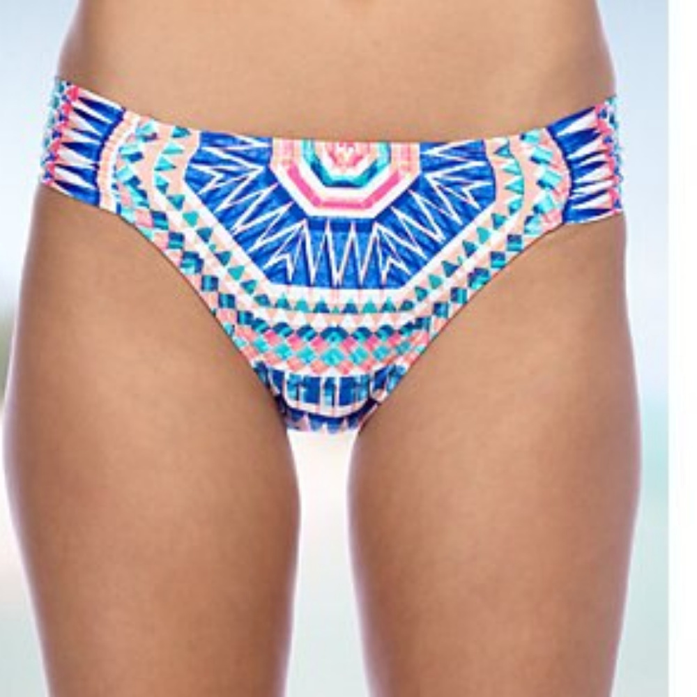 NWT Kenneth Cole Reaction caracas swim bikini
